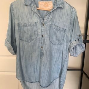 Soft chambray / jean shirt